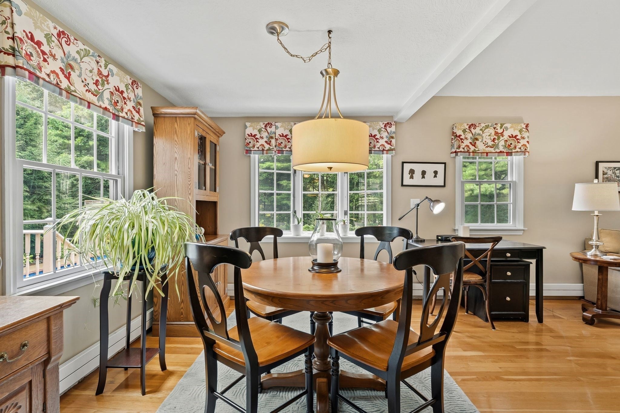 28 Lady Slipper Cir, Pembroke, MA Photo #14
