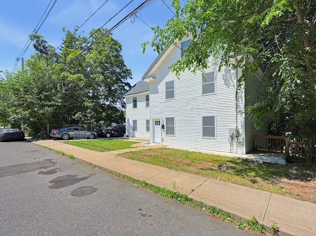 91 Cottage St B