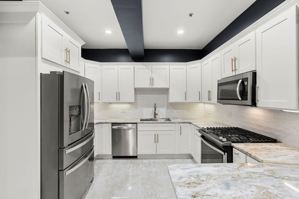 143 Burrill St 102