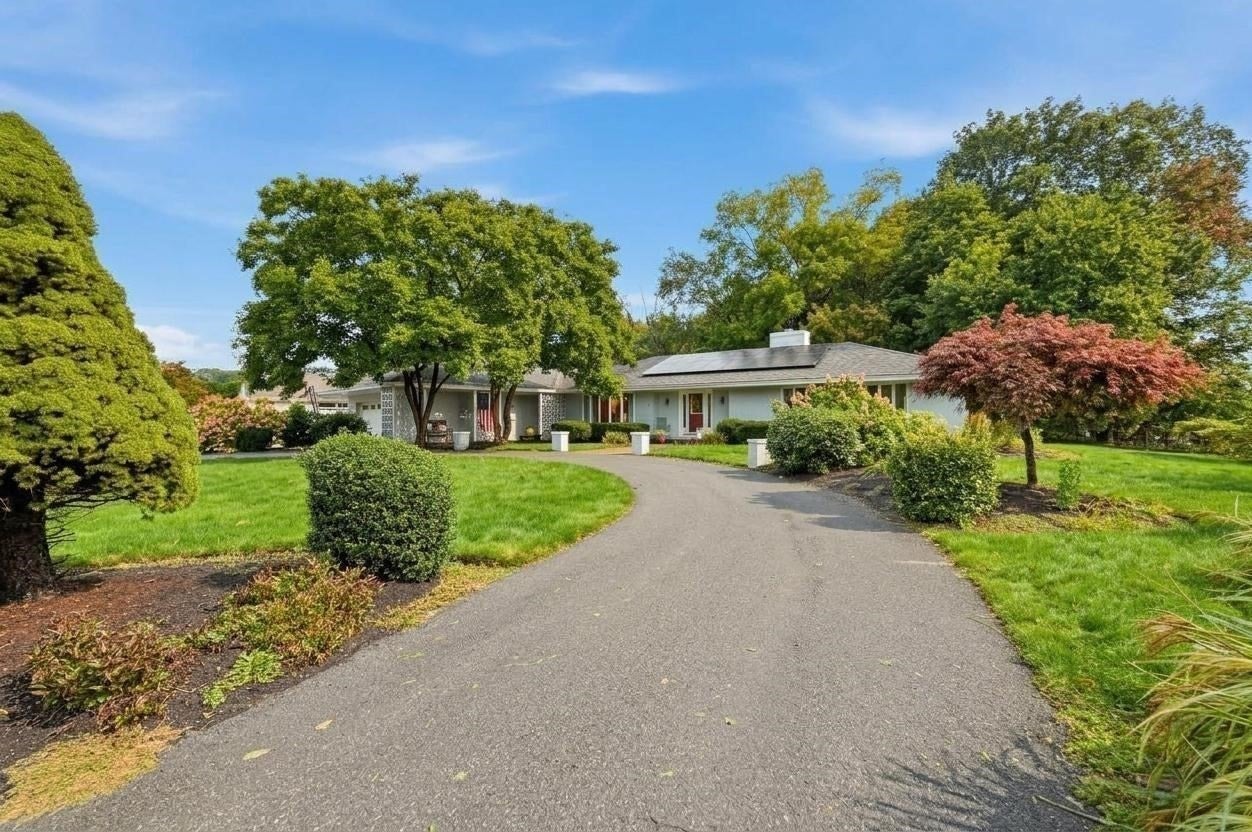 83 Braemoor Road