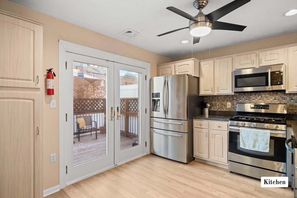 580 Bennington St 580