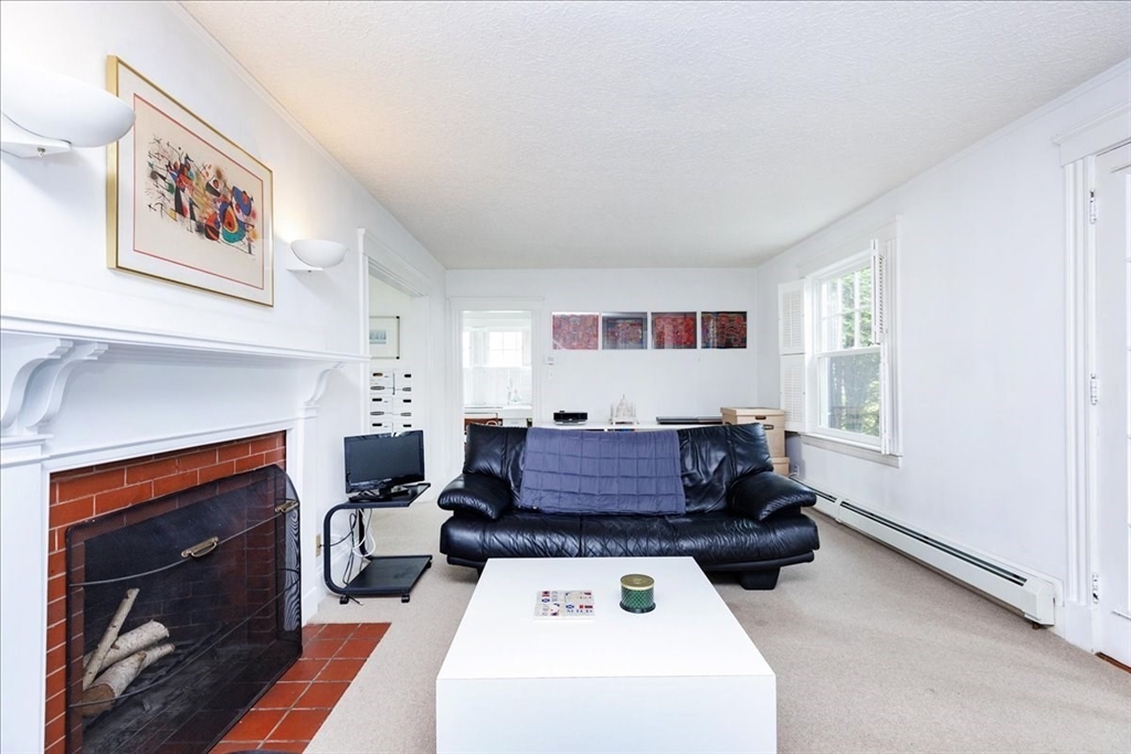 22 Oak St