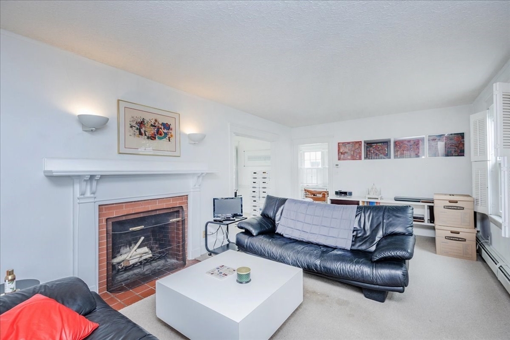 22 Oak St