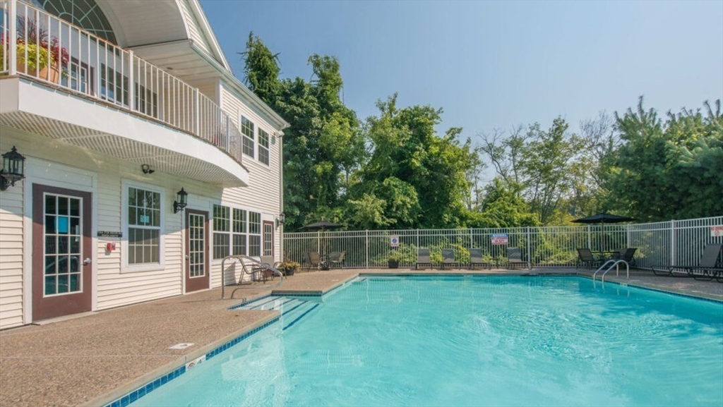 2 Littles Brook Court 5-33