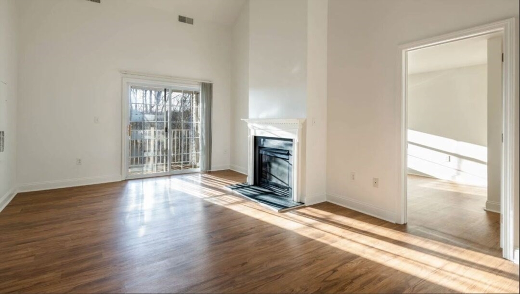 2 Littles Brook Court 5-33