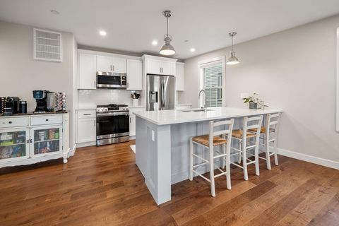 20 Crestway Road 3 Boston MA 02128