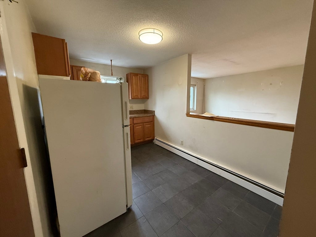 Photo of 14 Border St, Lynn, MA