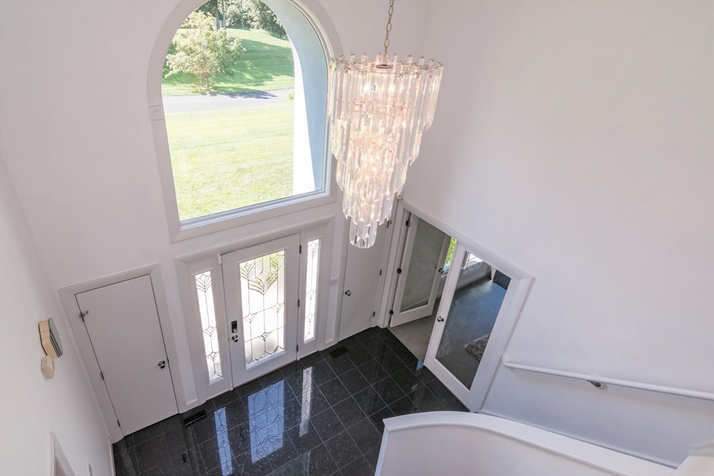 6 Valley View Drive
