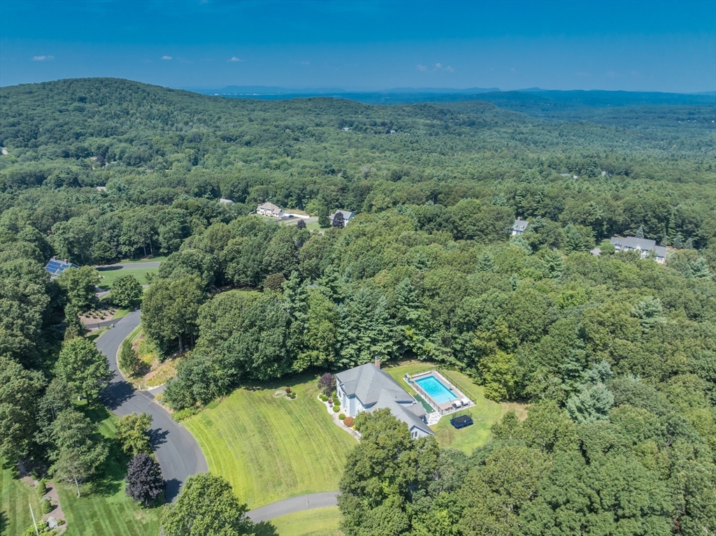 6 Valley View Drive