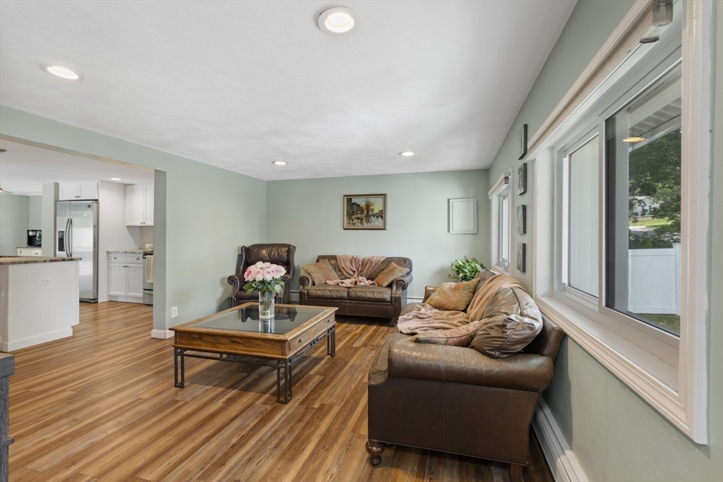 34 Glenvale Ave