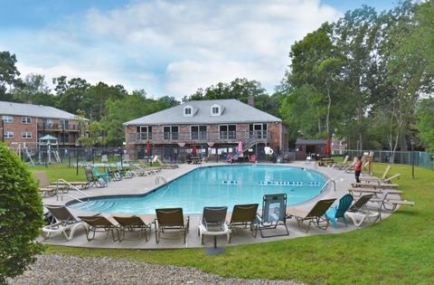 Photo of 75 Edgelawn Drive #1, North Andover, MA 01845 (MLS # 73483905)