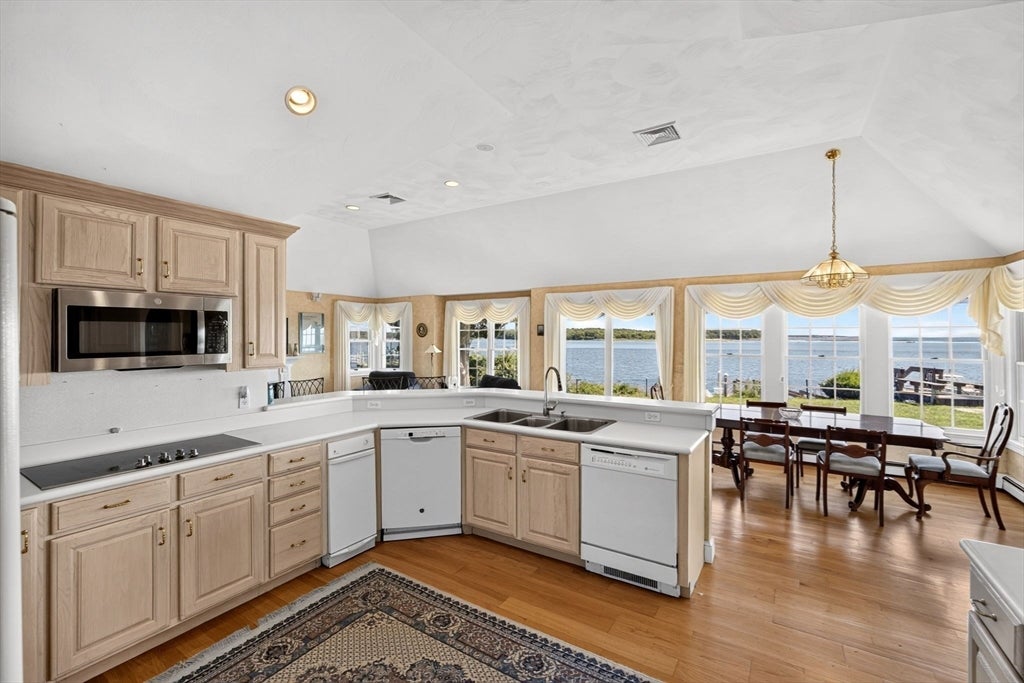 50 Popponesset Island Road, Mashpee, MA Photo #17