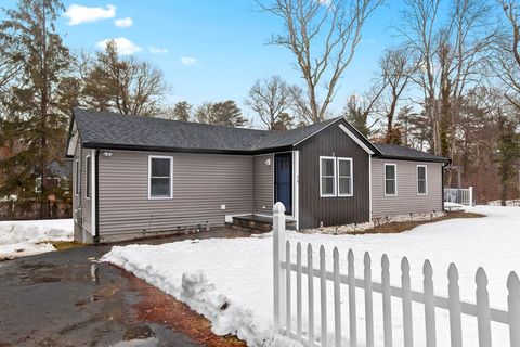 15 Florida Ave Plymouth MA 02360