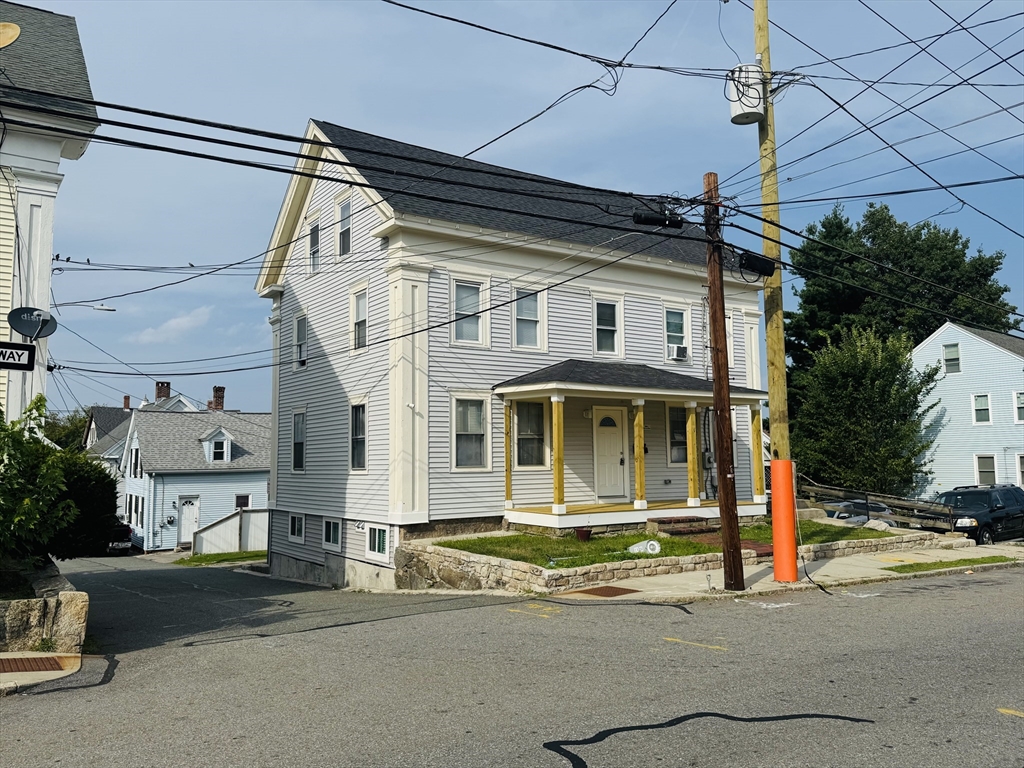 48 S Bow St