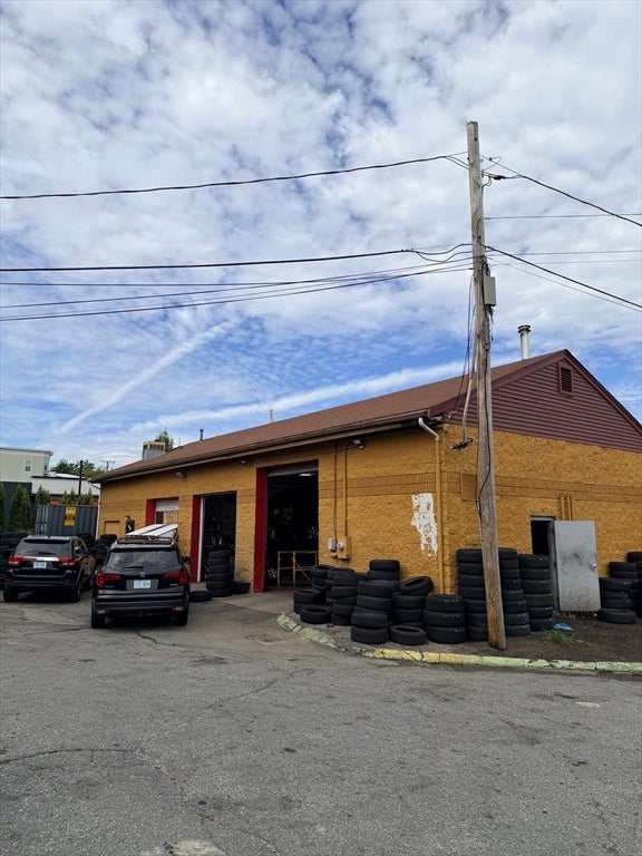 214-220 South Main Street
