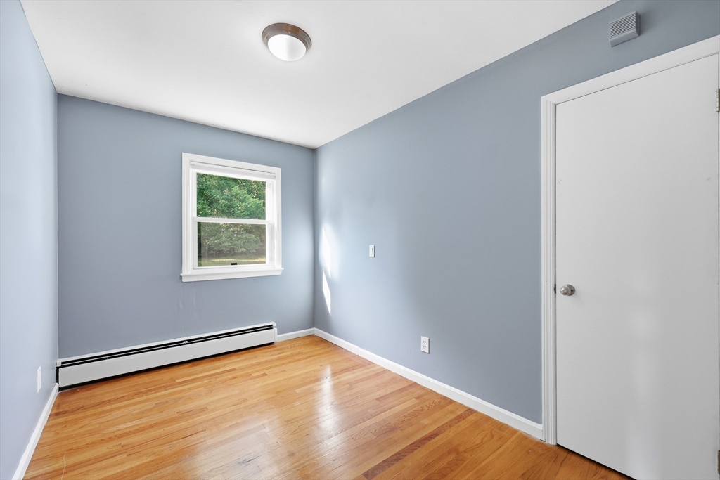 17 Keddy Street, Springfield, MA Photo #10