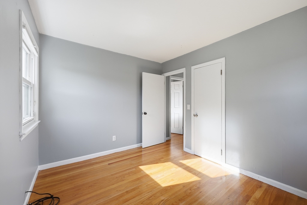17 Keddy Street, Springfield, MA Photo #11