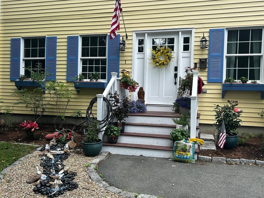 1 Spring Lane