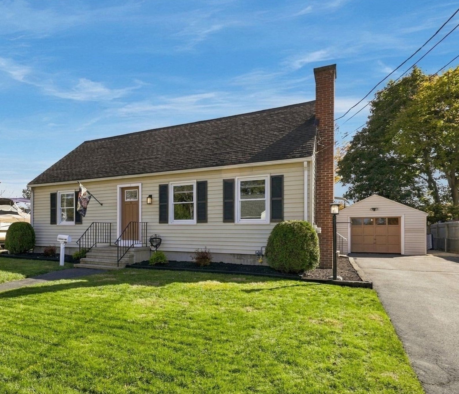 5 Donamor Lane
