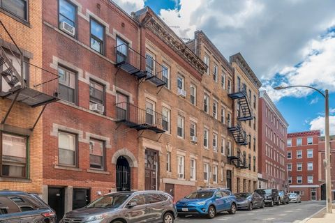 15 Henchman St Boston MA 02113