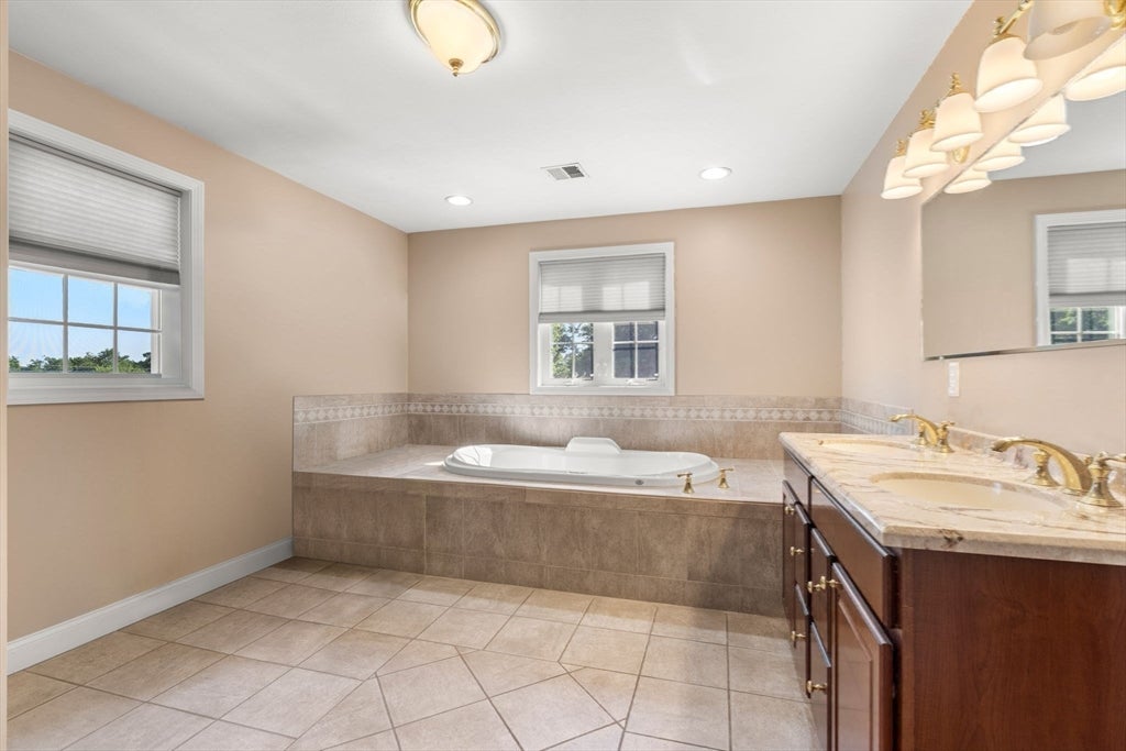 261 Oak Street, Methuen, MA, 261 Oak Street, Methuen, MA Photo #24