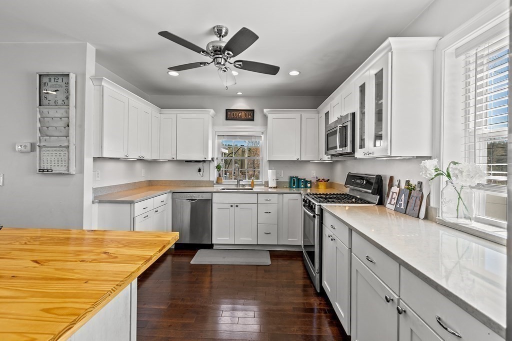 651 Nashua Rd, Dracut, MA Photo #10