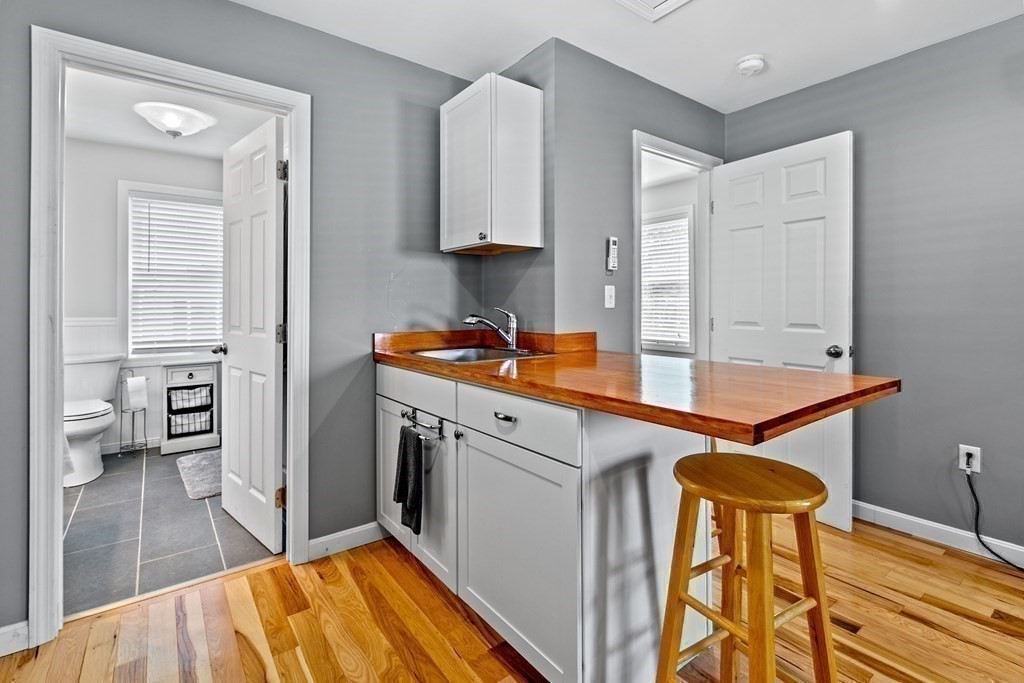 651 Nashua Rd, Dracut, MA Photo #35