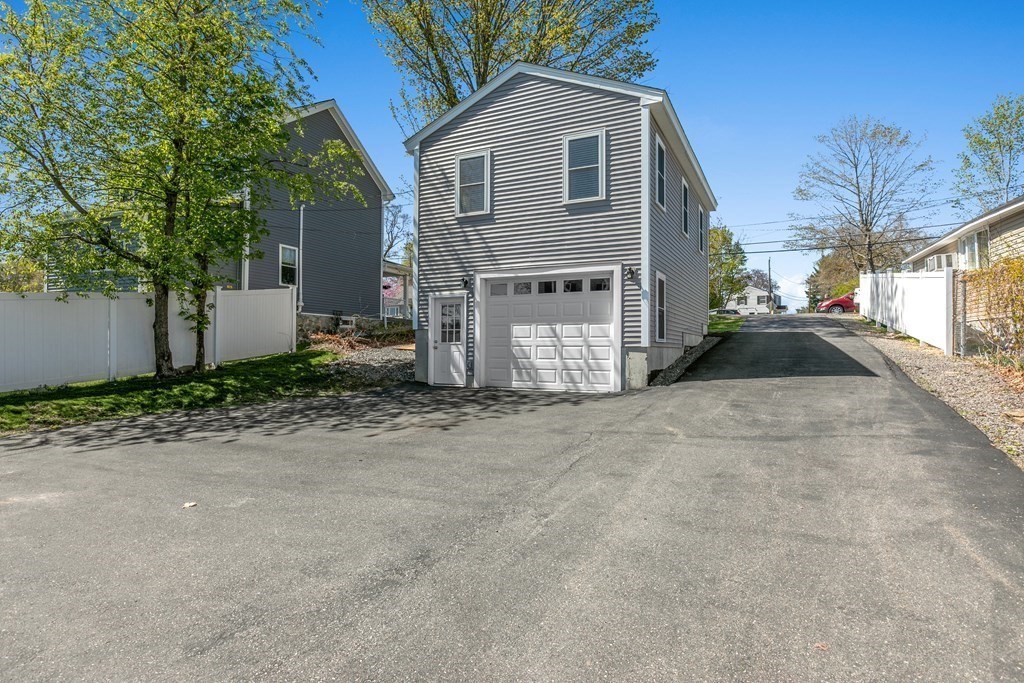 651 Nashua Rd