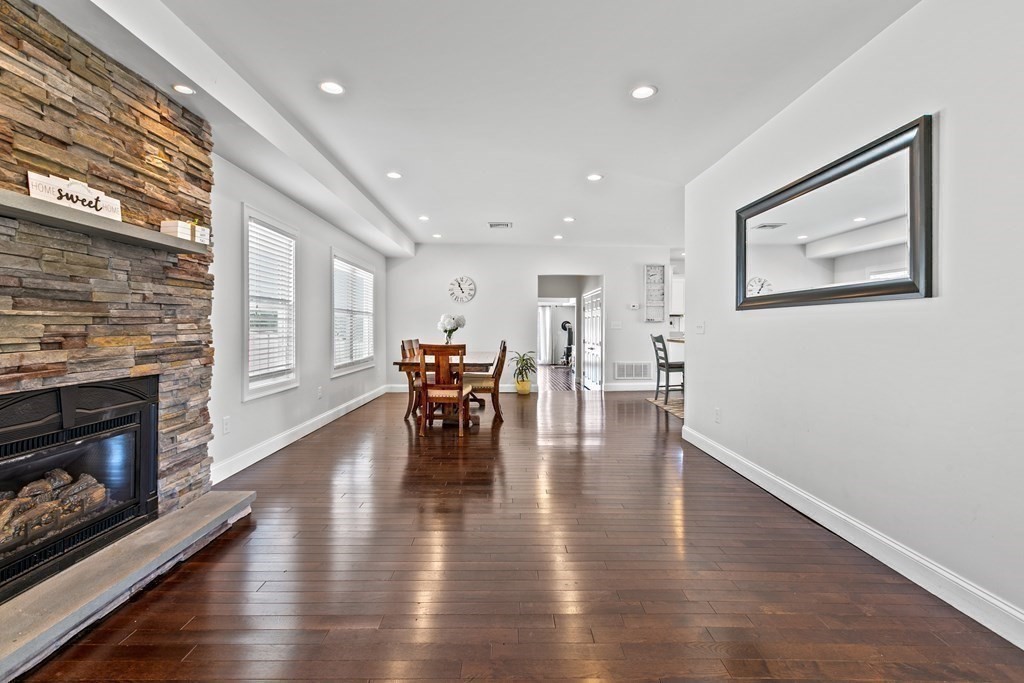 651 Nashua Rd