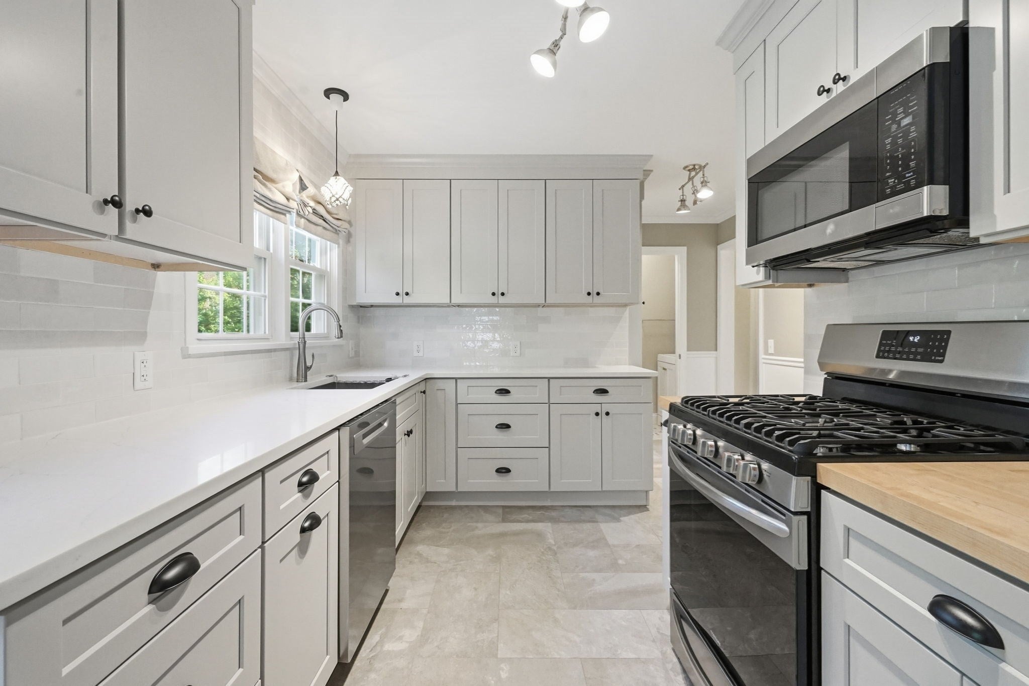 20 Brookside Dr, Wilbraham, MA, 20 Brookside Dr, Wilbraham, MA Photo #10
