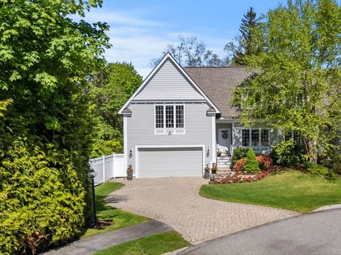 9 Chatham Cir North Andover MA 01845