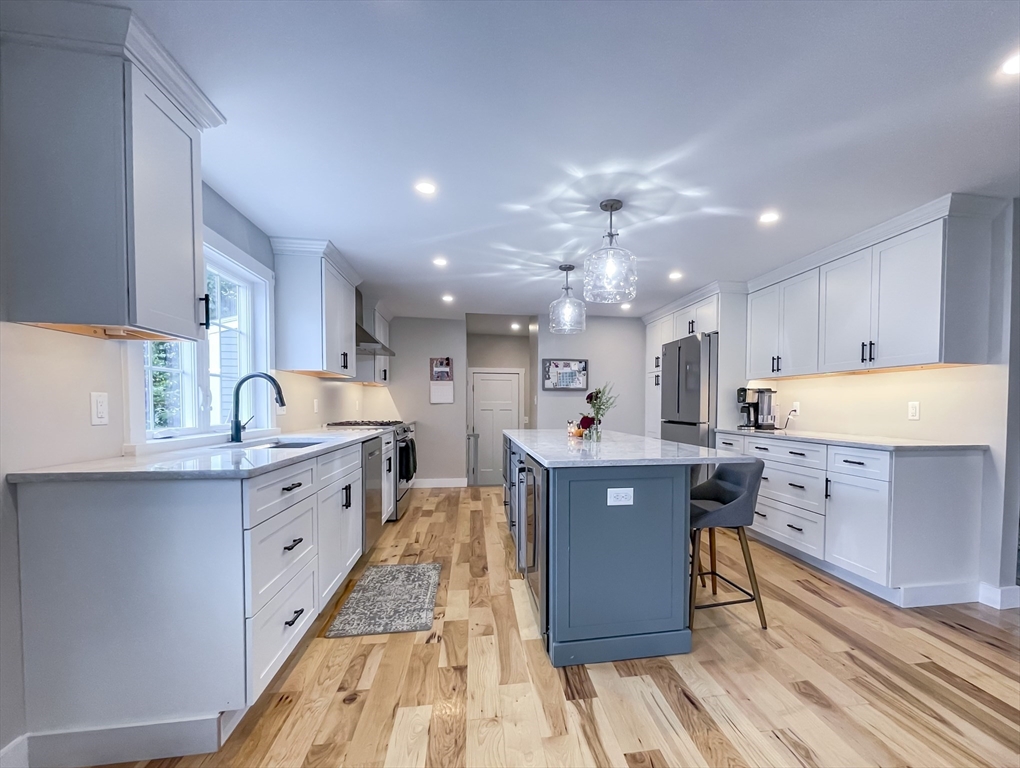 4 Pine Crest Rd