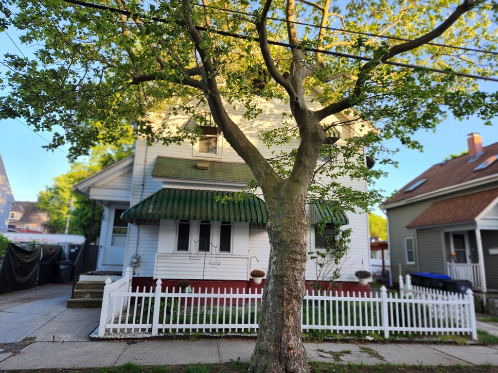 12 Payton St