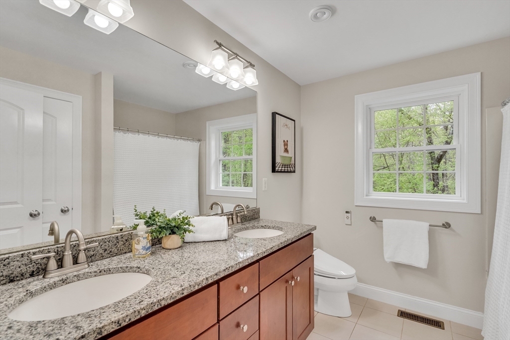 12 Cowdry Hill Rd, Westford, MA Photo #31