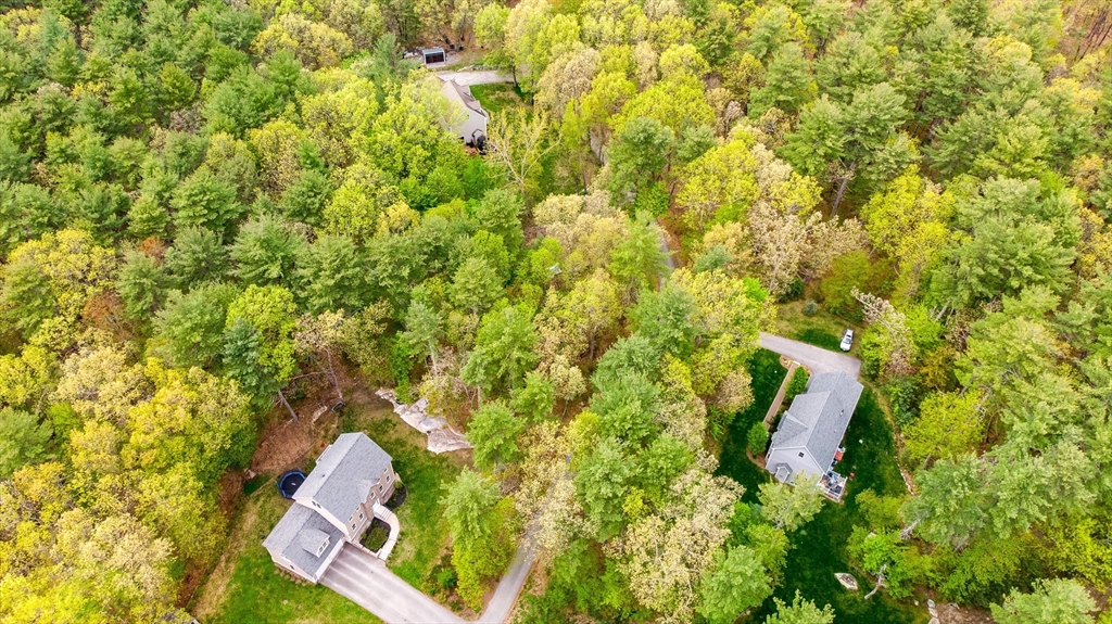 12 Cowdry Hill Rd, Westford, MA Photo #2