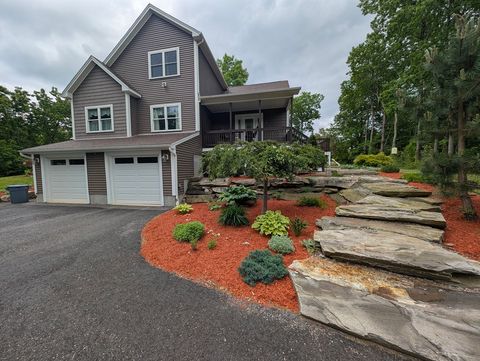 74 Baker Pond Rd Dudley MA 01571