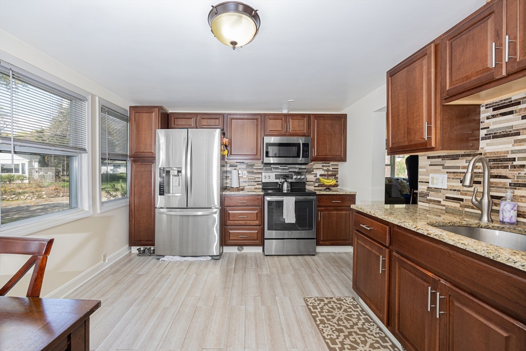4 Westview Drive