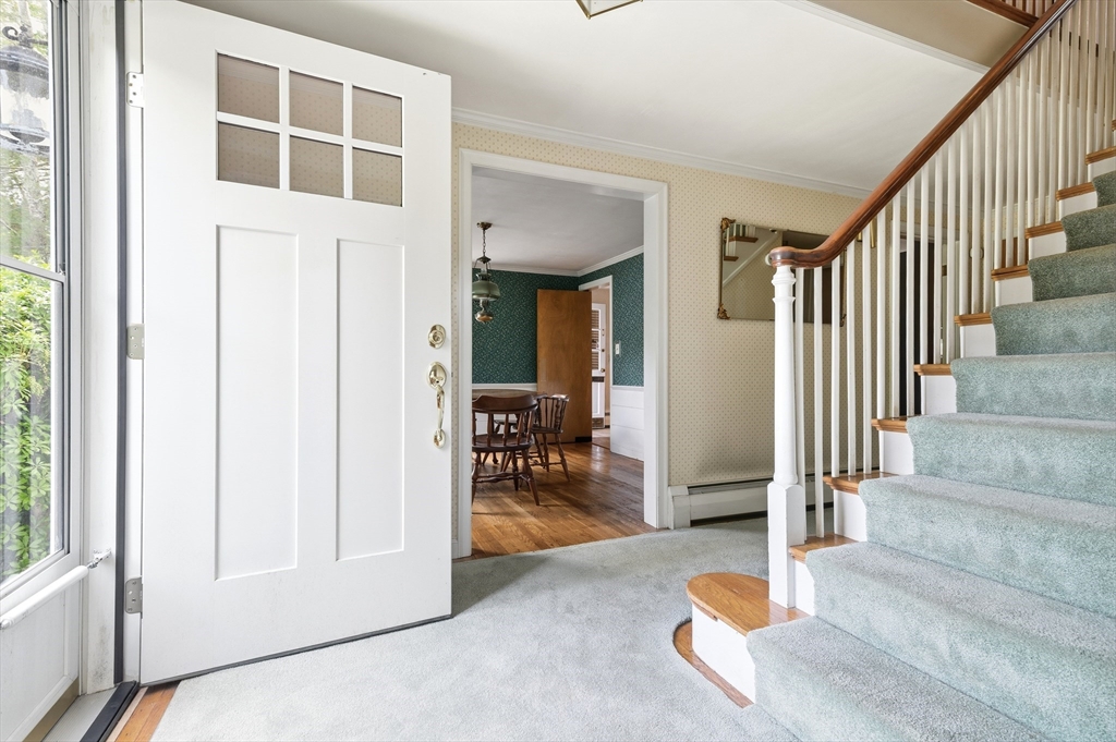 10 Dunster Ln
