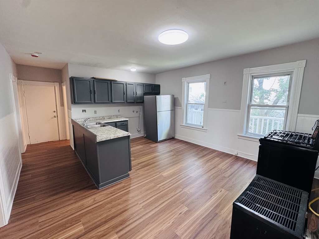 14 Gage St