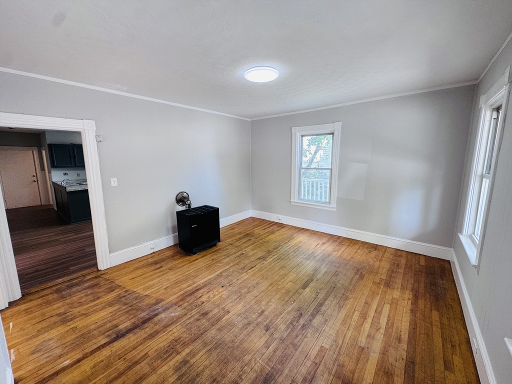14 Gage St