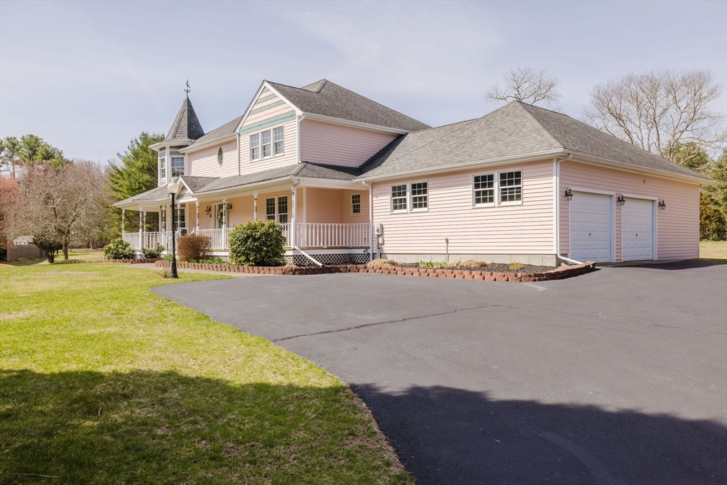 8 Cotley St