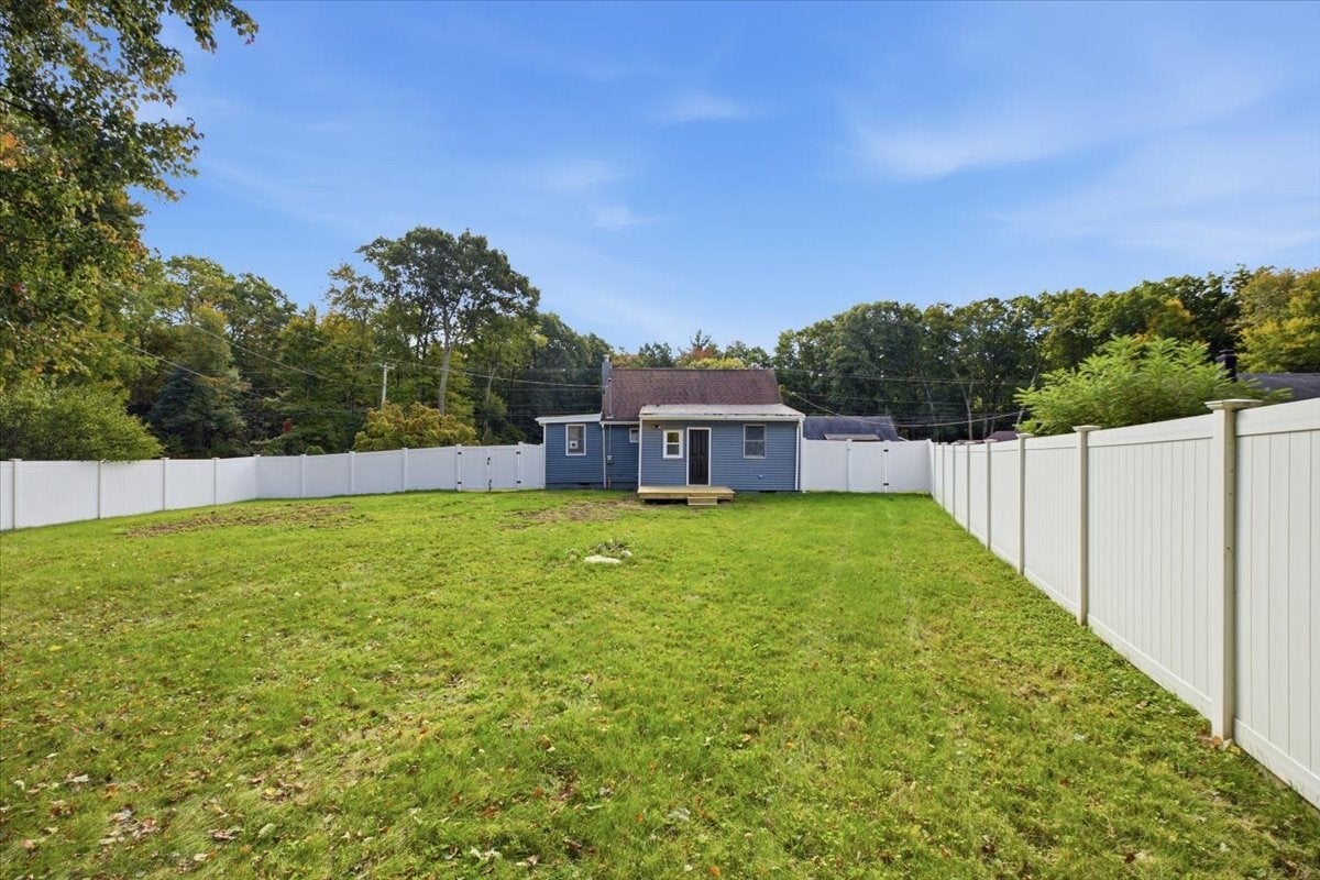 141 New Ludlow Rd, Granby, MA, 141 New Ludlow Rd, Granby, MA Photo #20