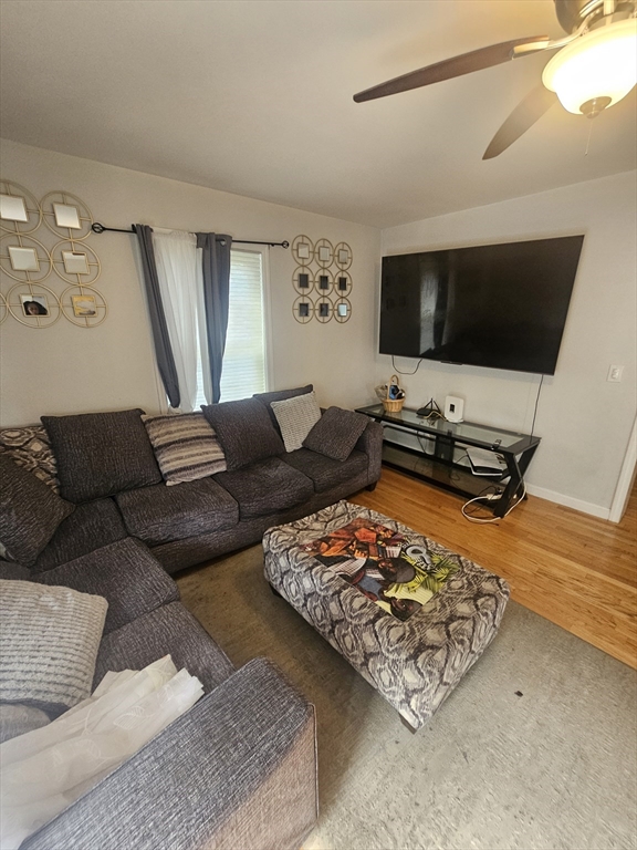 84 Valmor St
