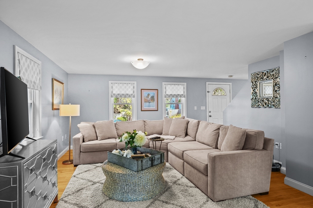 2 Hunter Dr