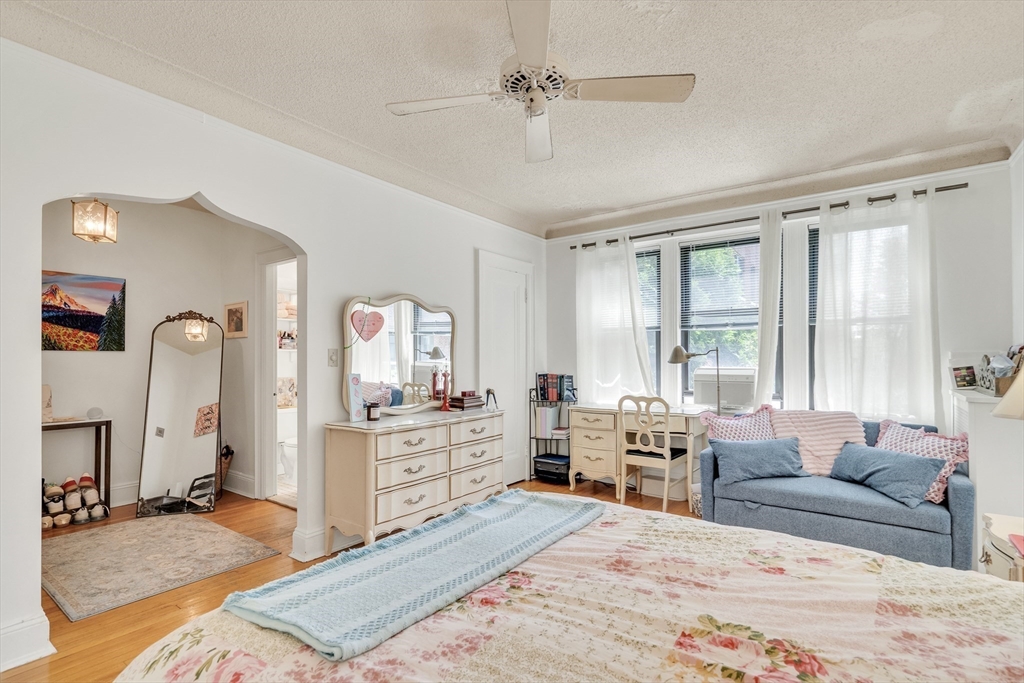 141 Englewood Ave 23