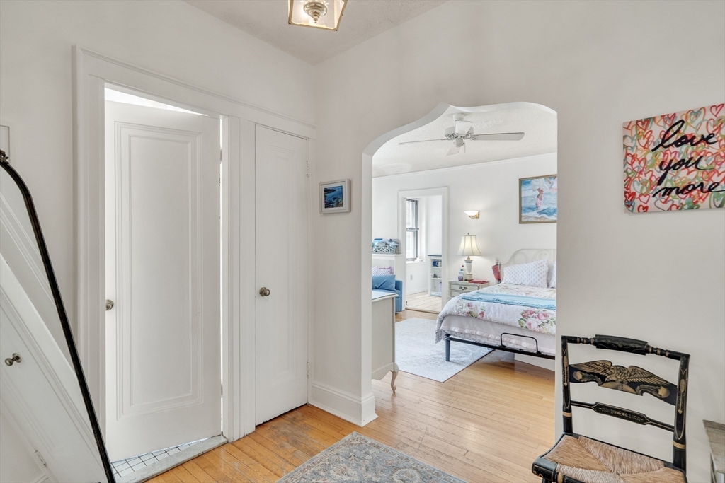141 Englewood Ave 23
