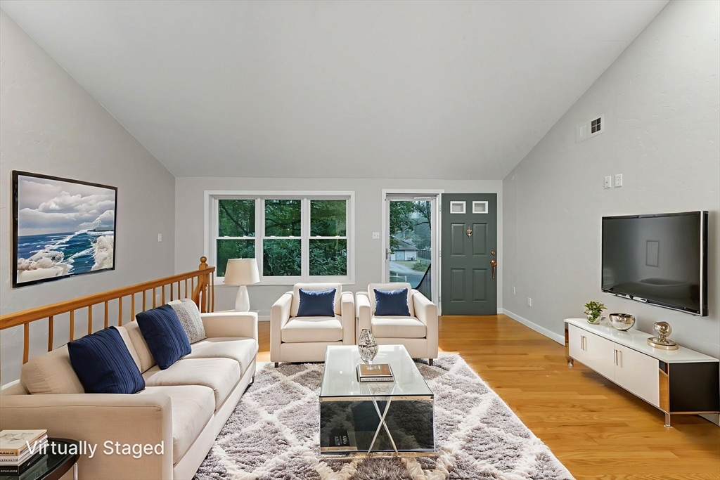 12 Alstead Path