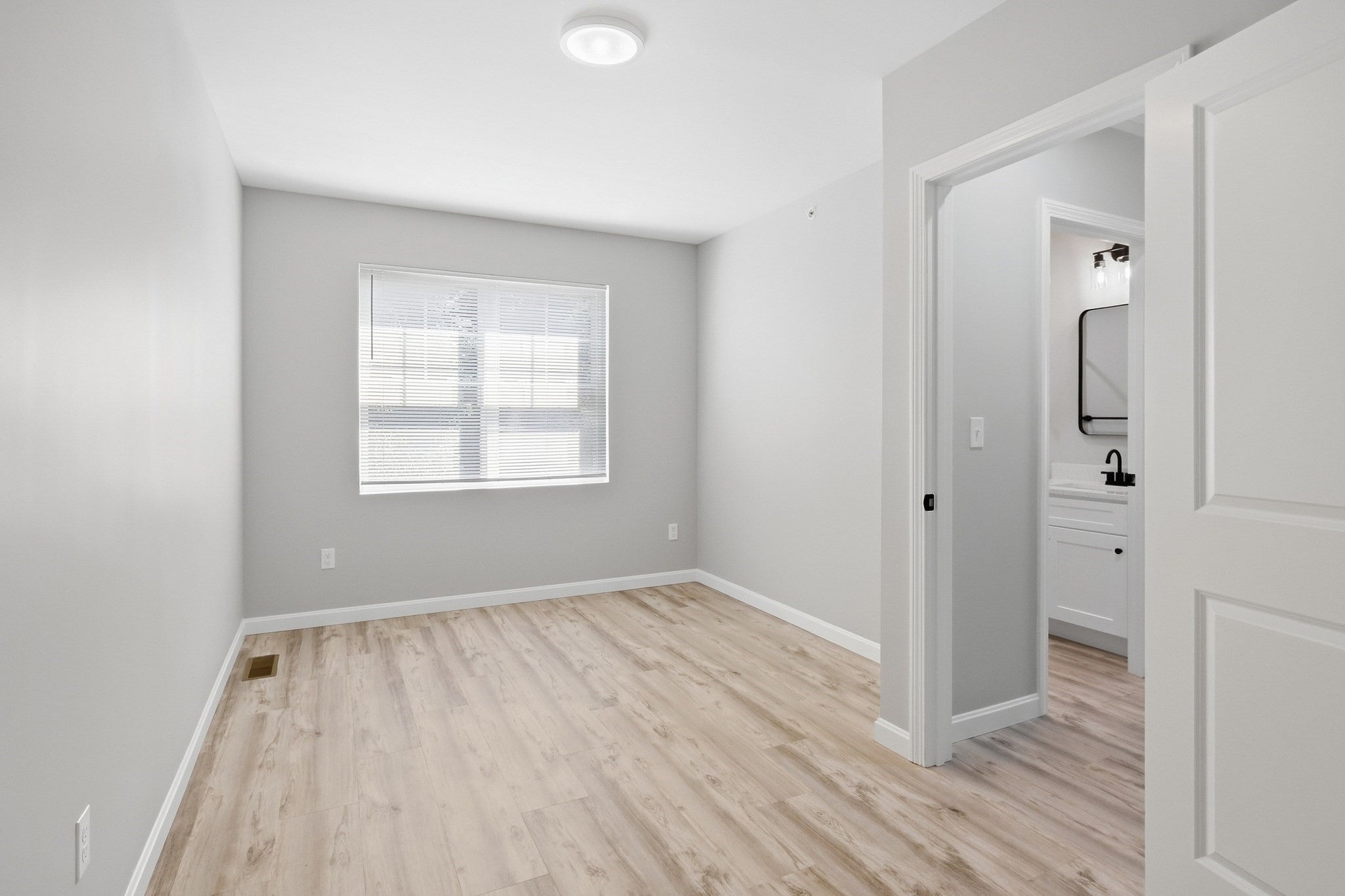 61 Parker St #6, Springfield, MA, 61 Parker St #6, Springfield, MA Photo #11