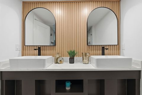 35 Oak St Tewksbury MA 01876