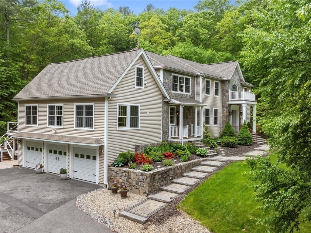 12 Breton Road